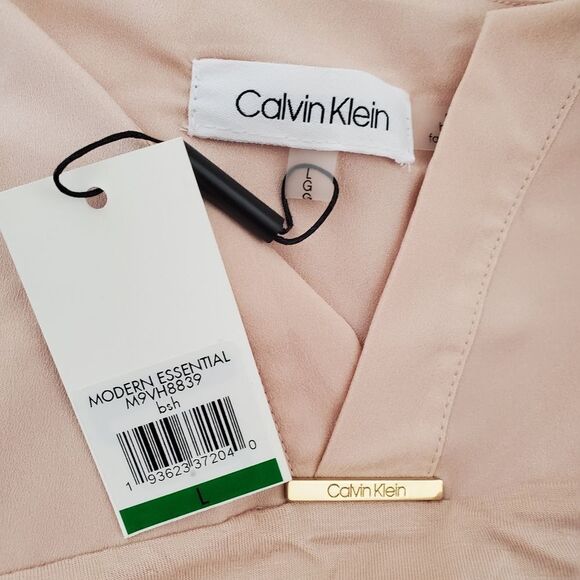 Calvin Klein Mixed Media V-Neck Top size Large - Picture 10 of 12